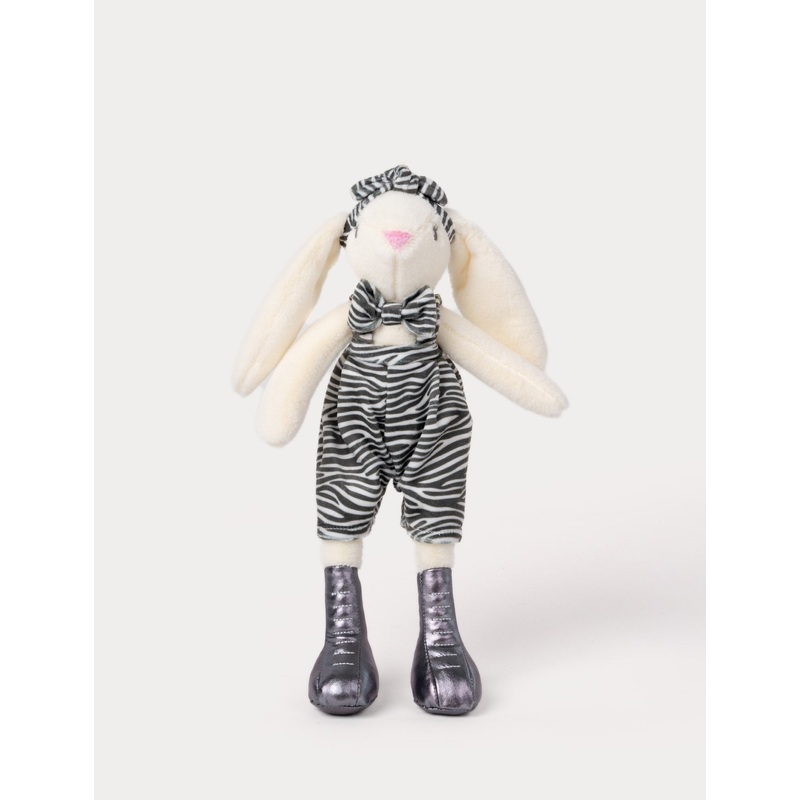 Zoe, Bunny