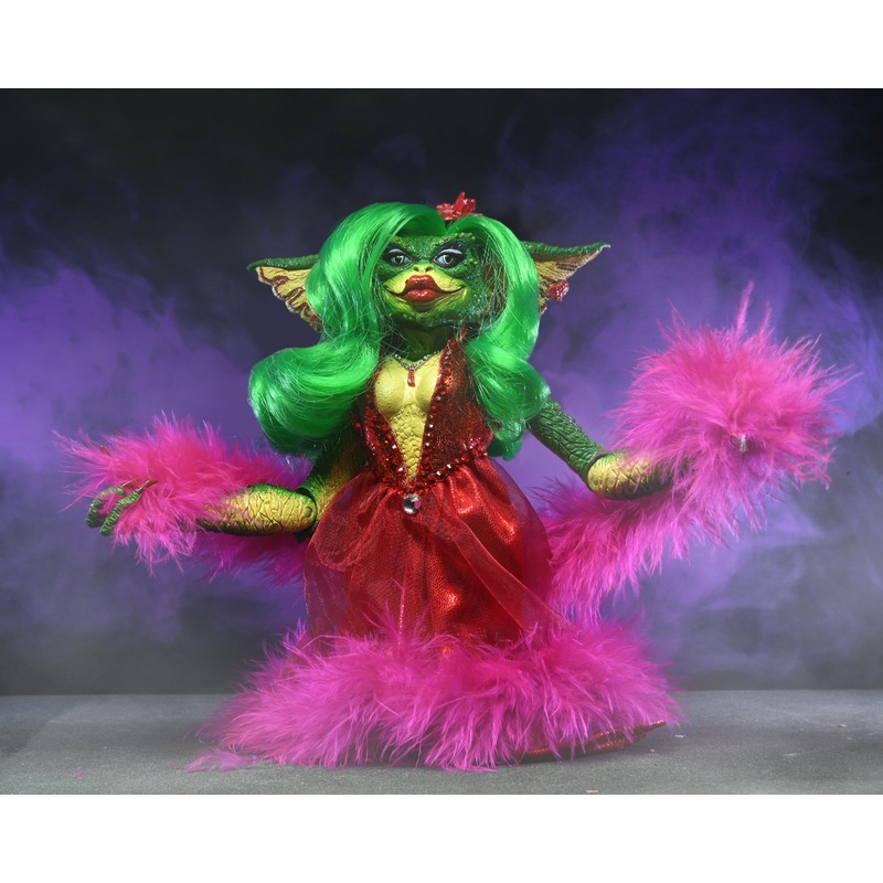 Gremlins 2 - Ultimate Showgirl Greta 7 Scale Action Figure (2023 Con Exclusive)