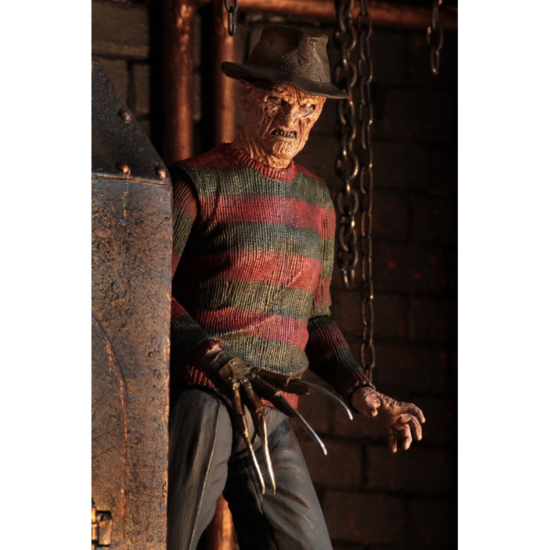 Nightmare on Elm Street - Ultimate Part 2 Freddy 7" Scale Action Figure (Freddy's Revenge)