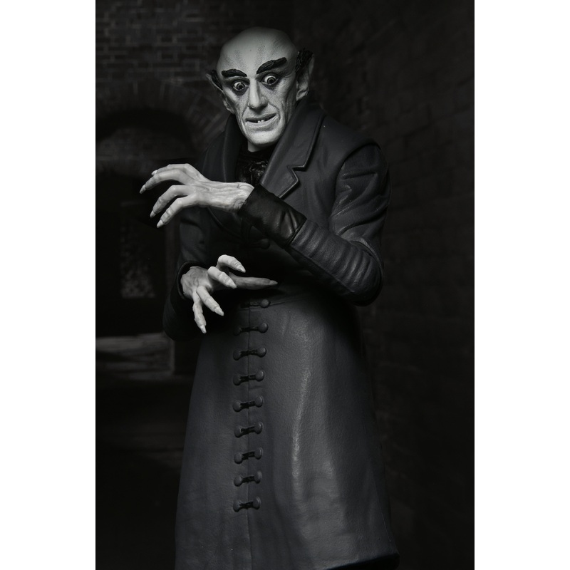 Nosferatu - Ultimate Count Orlok 7 Scale Action Figure (Black and White)
