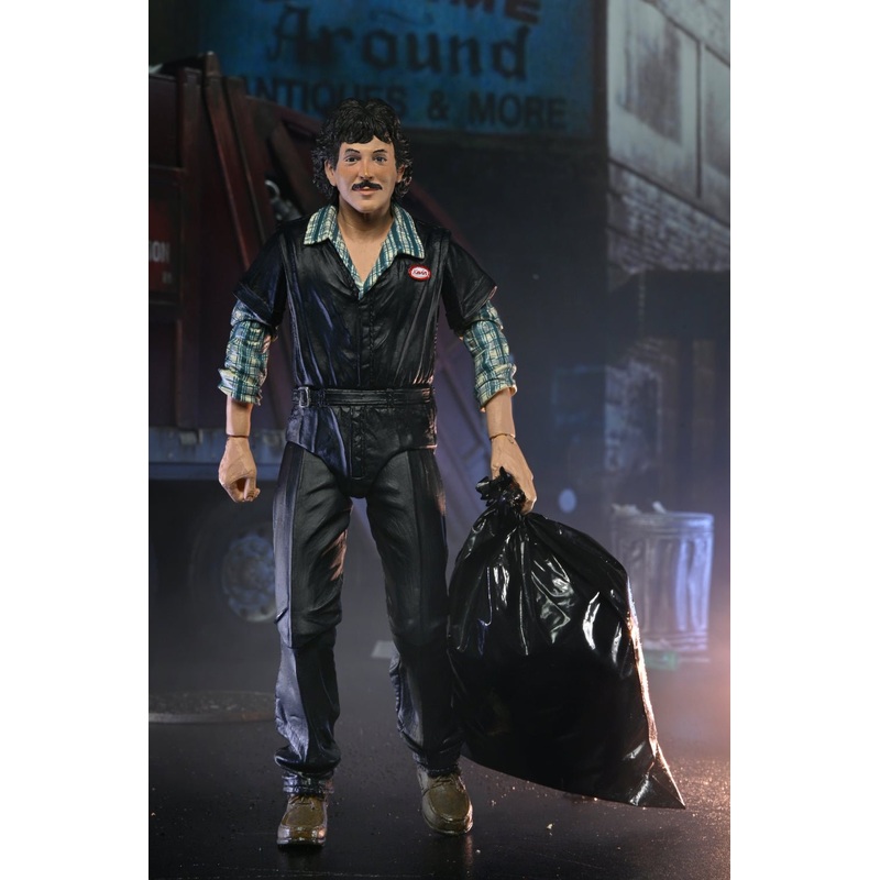 Teenage Mutant Ninja Turtles (1990 Movie) - Kevin Eastman as Garbage Man 7 Scale Action Figure (2024 Con Exclusive)