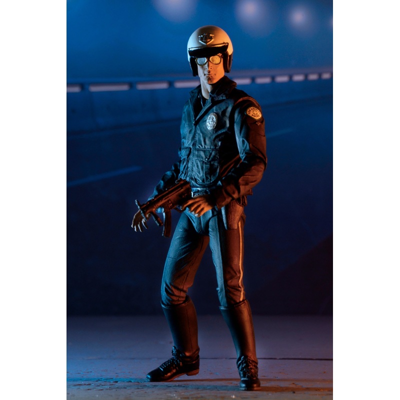 Terminator 2 - Ultimate T-1000 7 Scale Action Figure (Motorcycle Cop)