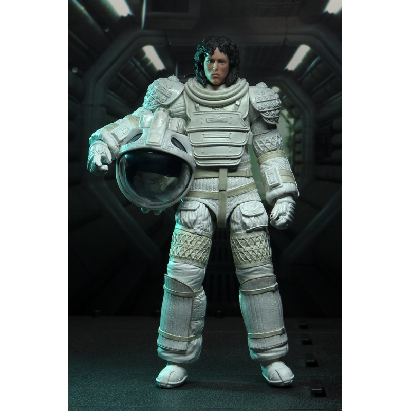 Alien - 40th Anniversary Asst 4 Compression Suit Ripley 7 Scale Action Figure