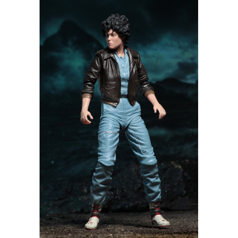 Aliens - Series 12 - Ripley 7" Scale Action Figure (Bomber Jacket Version)