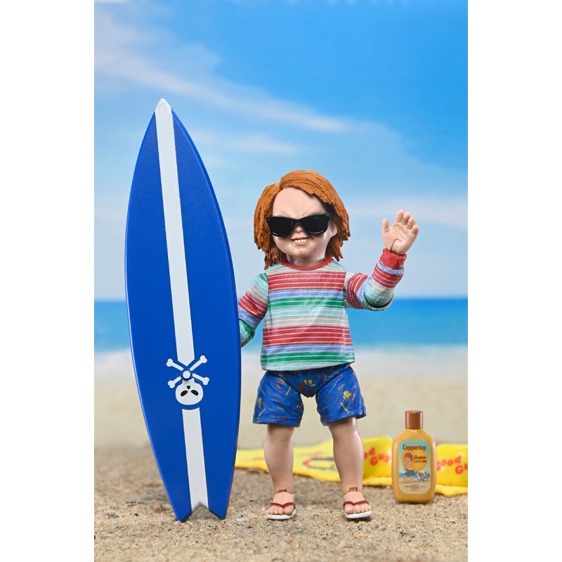 Child's Play 3 - Ultimate Surf's Up Chucky 7" Scale Action Figure (2025 Con Exclusive) (PRE-ORDER)