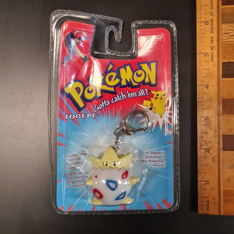 Pokemon - Vintage Light Up Key Chain - Togepi