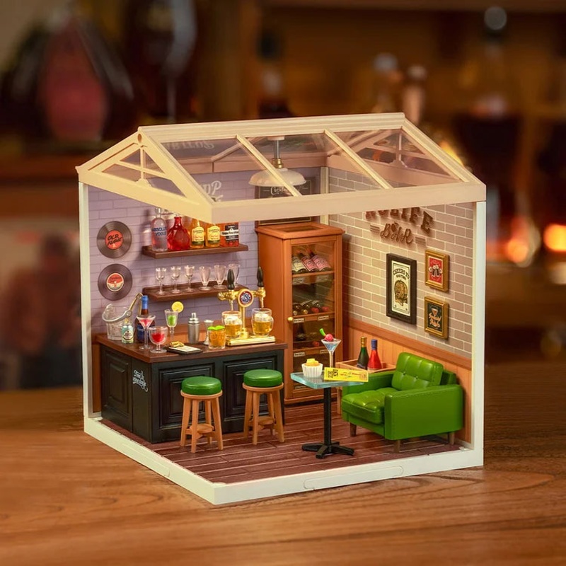 Rolife Leisurely Cheers Bar DIY Plastic Miniature House