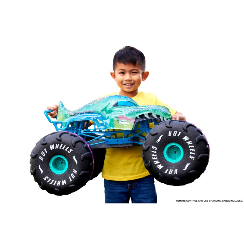 Hotwheels Rc 1:6  Monster Trucks Mega Battery Operated