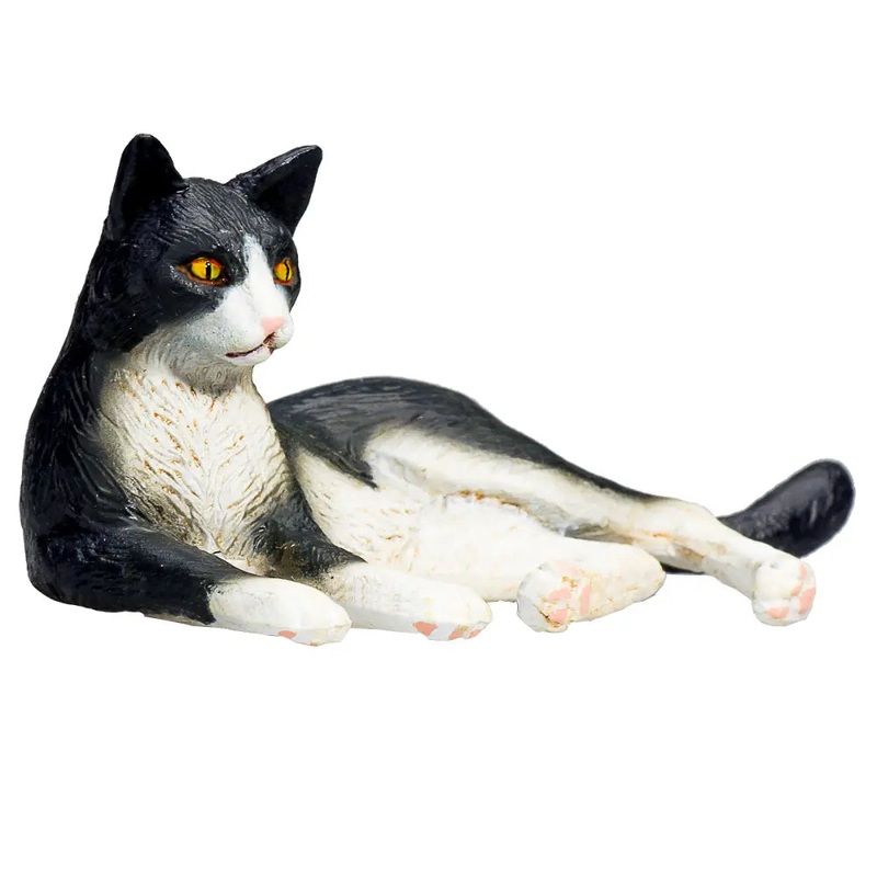 Mojo Animal Cat Lying Black And White