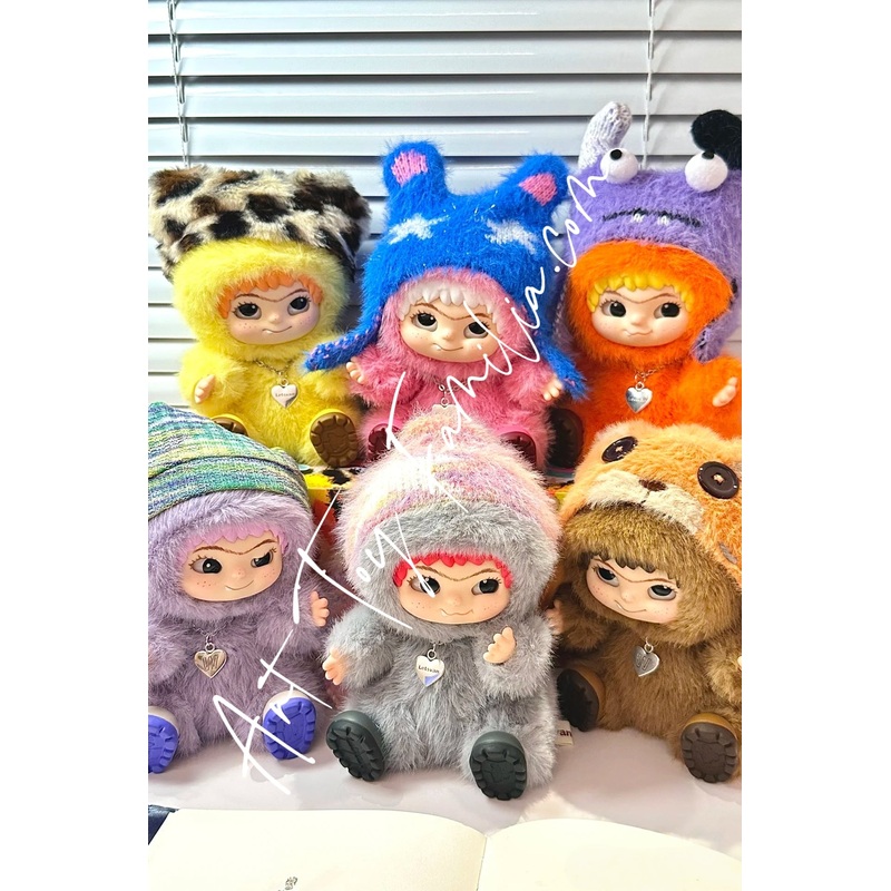 Wakuku Fuzzy Trendy Fun Party Series Plush Doll -